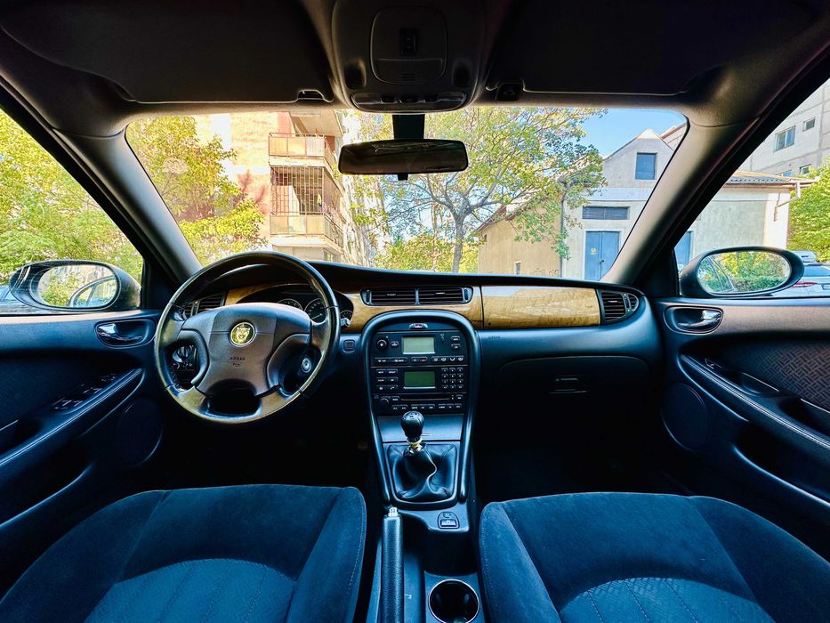 JAGUAR X-type