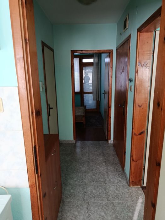 Дава се под наем Двустаен апартамент в Варна, Колхозен пазар - 60 кв.м за 309.06 € - Снимка #4