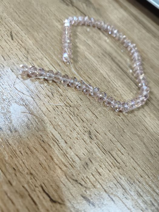 Стеклянные граненые бусины новые
