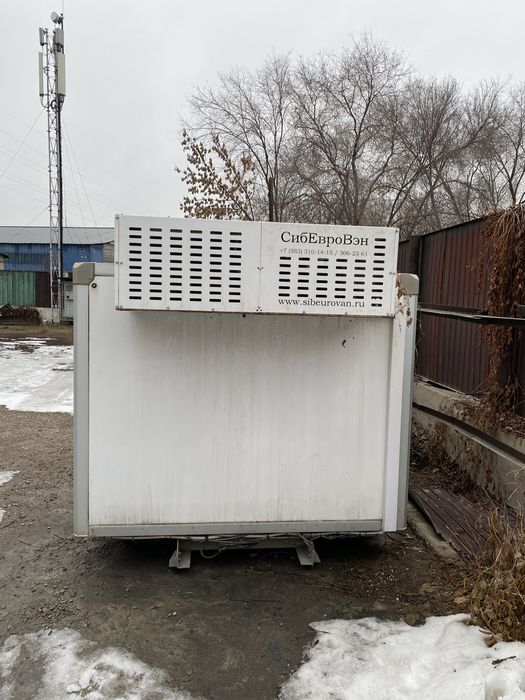 Холодильник, рефоежератор для мороженного