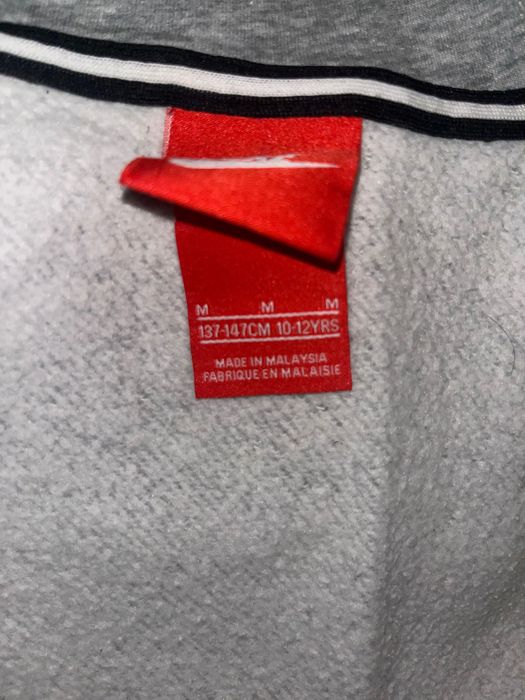Найк zip up sweatshirt