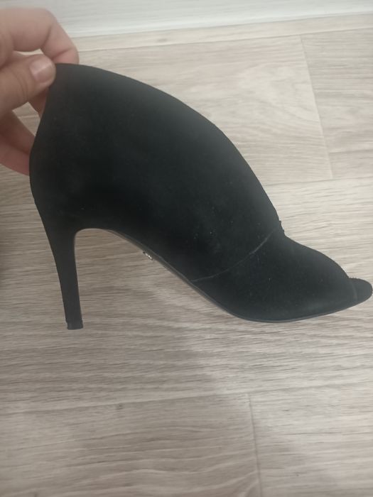 Продаются босоножки - туфли