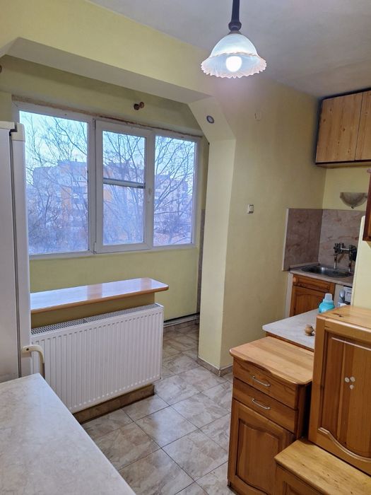 Продава се Тристаен апартамент в Шумен, Болницата - 94 кв.м за 1064 €/кв.м - Снимка #1