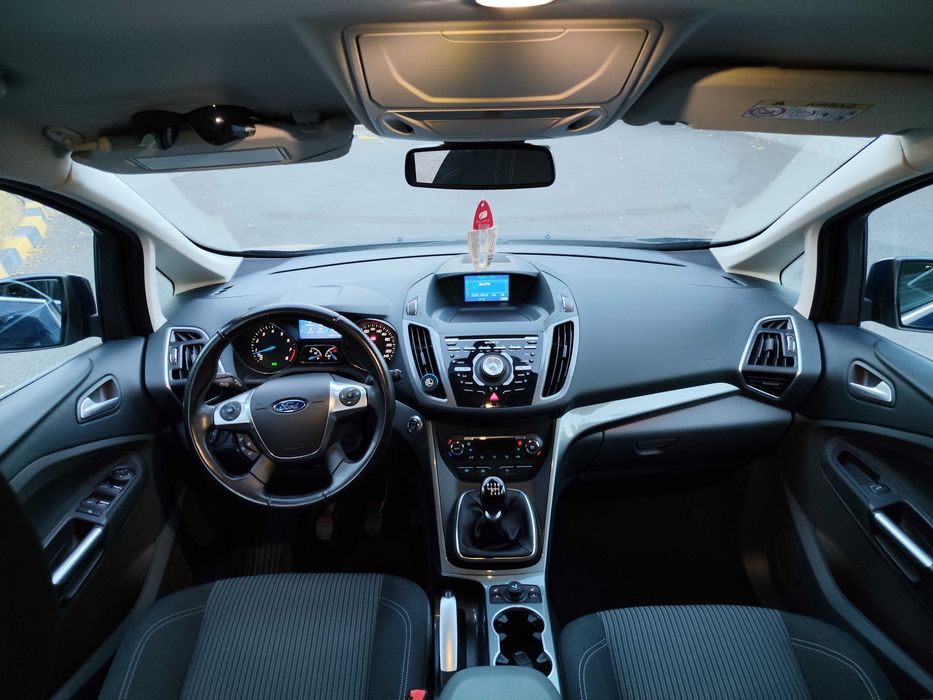 Ford C-Max Titanium 1.0 EcoBoost foarte dotat - an 2014 - RAR efectuat - toate actele pentru inmatriculare disponibile