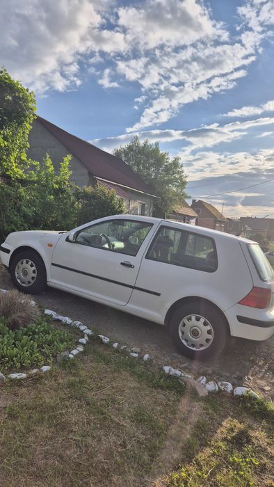 Vand  Golf 4 motor 1 .6