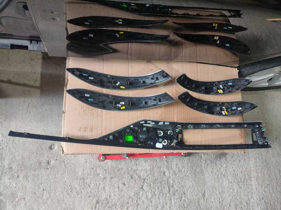 Оригинални интериорни лайстни дран алуминий BMW f30 / f31