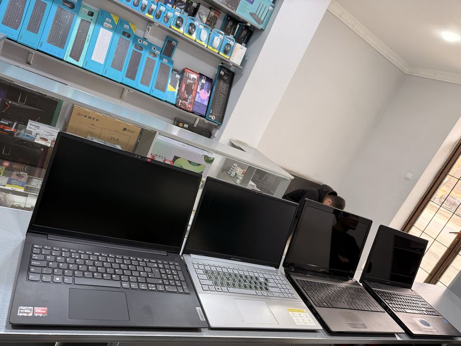 Printerlar Notebooklar