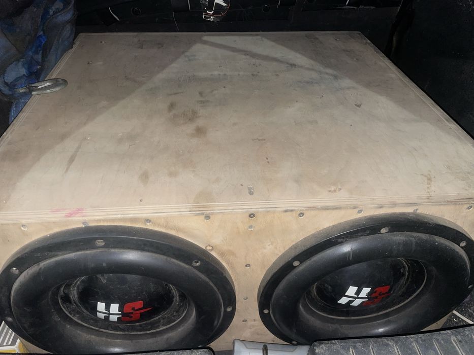 Продам сабуфер 12\2