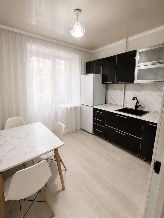 2 ком.кв. 14300млн.