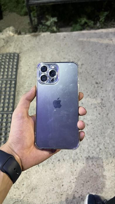 Продаю Iphone 13 pro max