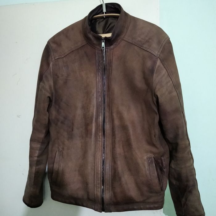 Натуральные кожаные куртки.