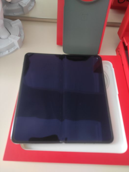 Продам One Plus Open 20 / 512gb.