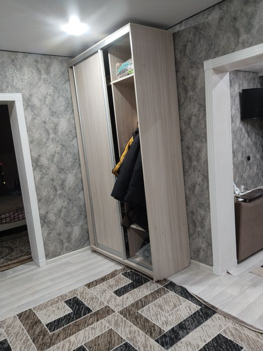 Дом вдоль трассы