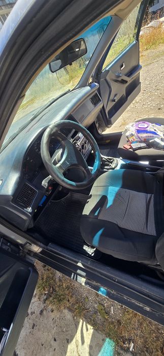 Ауди 80 1.8s Продава се !