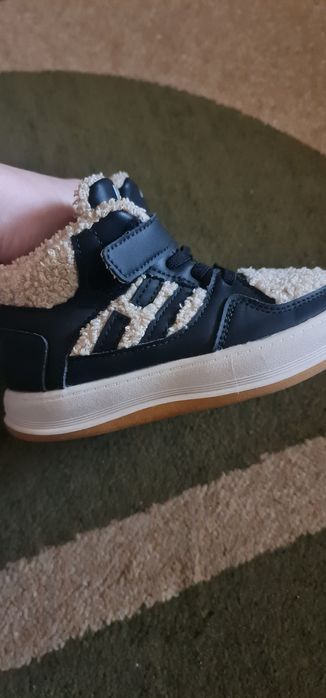 Тёплые ботиночки 29р