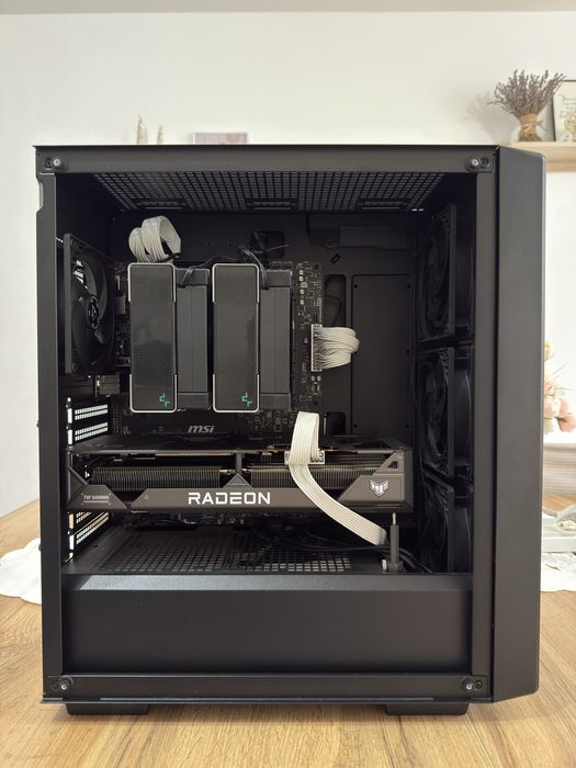 PC Gaming High-End, RX7800XT 16GB, Ryzen 5 7600X, 32GB DDR5