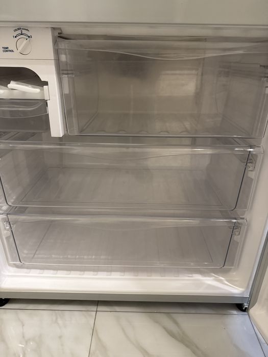 Продам холодильник Panasonic