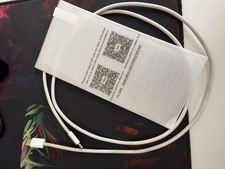 Iphone 16 Pro 256GB 90% зарядка