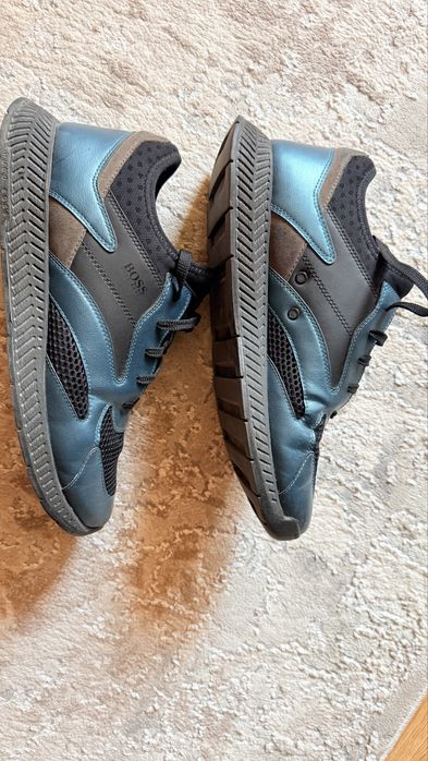 Adidasi Boss