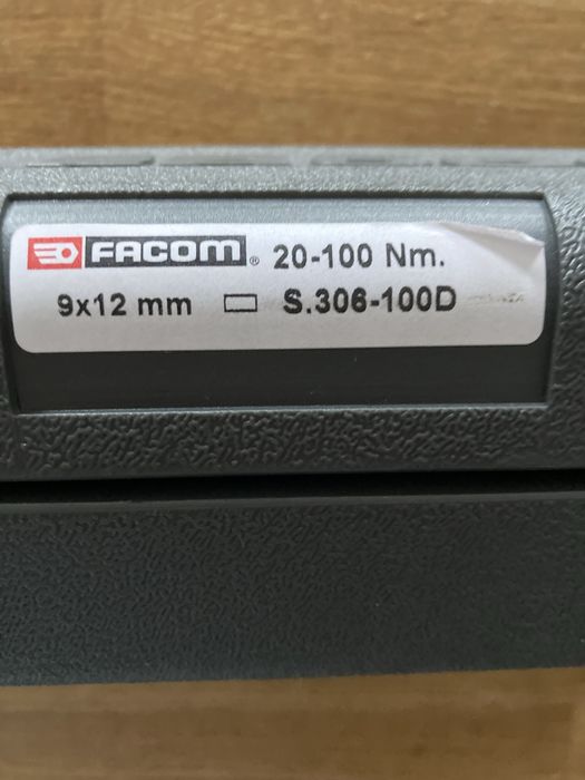 Cheie dinamometrica profesionala Facom 20-100 Nm
