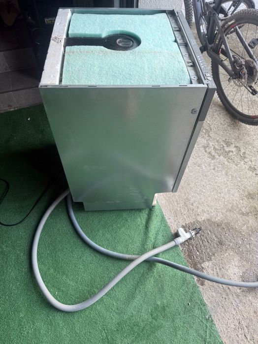 Mașina spălat vase Ariston hotpoint