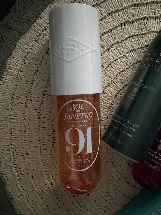 Козметика за коса кожа и тяло Laneige Byoma Sol de Janeiro Amika