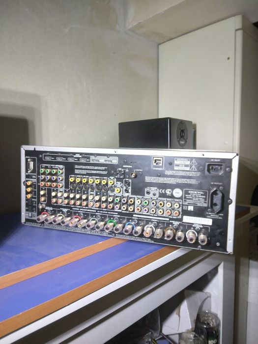 Vand statie ONKYO  TX-NR905 Defecta