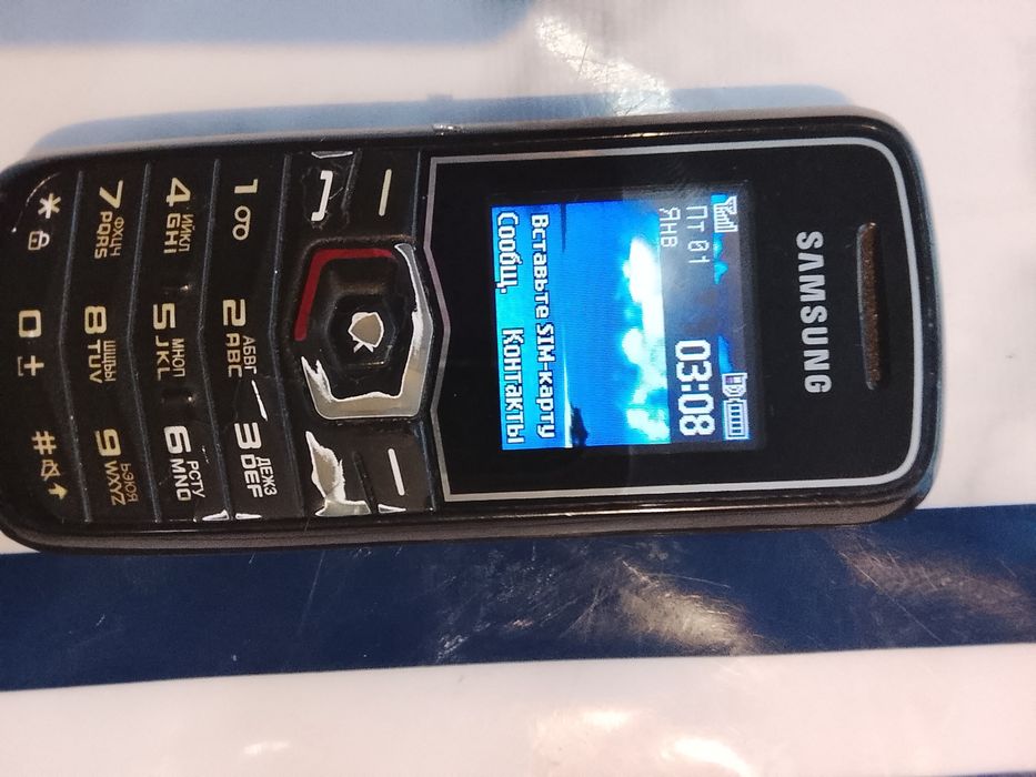 Продам телефон Самсунг