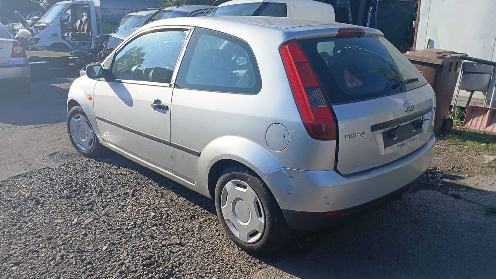 Dezmembrez Ford Fiesta 1.4 Diesel Din 2002 - F6JA