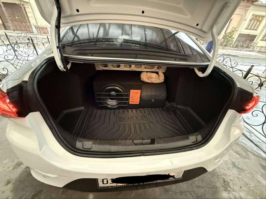 Onix LTZ premier qilingan. Yaxshilab oqinglar yozilgan pastda!