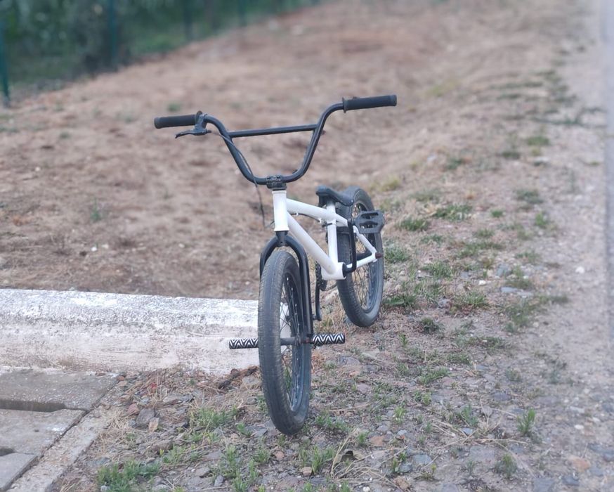 Vand BMX  in stare bună