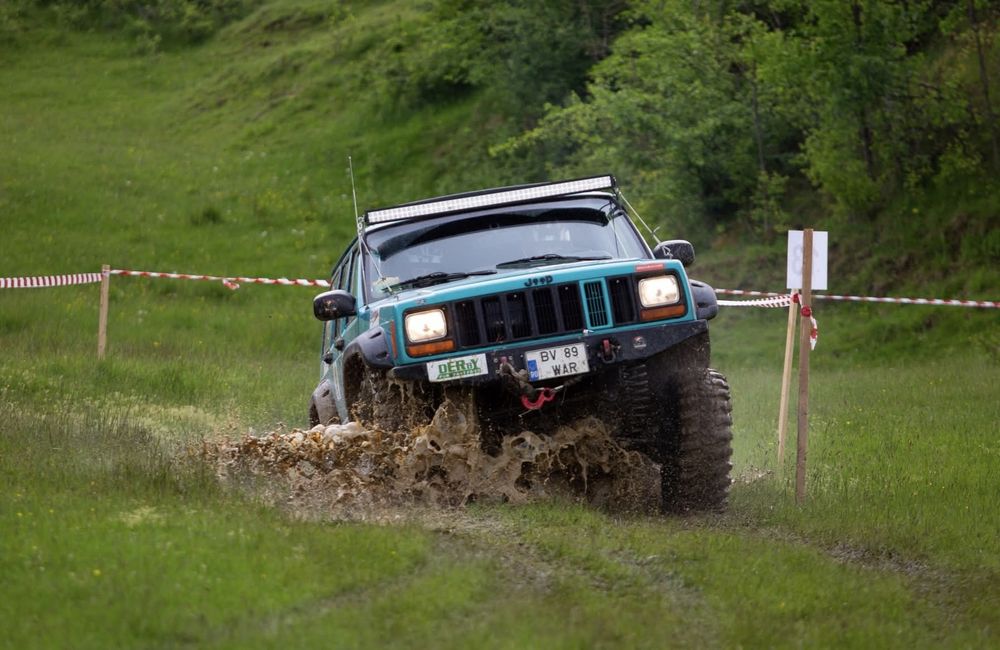 JEEP Cherokee 1997 — imagine 4