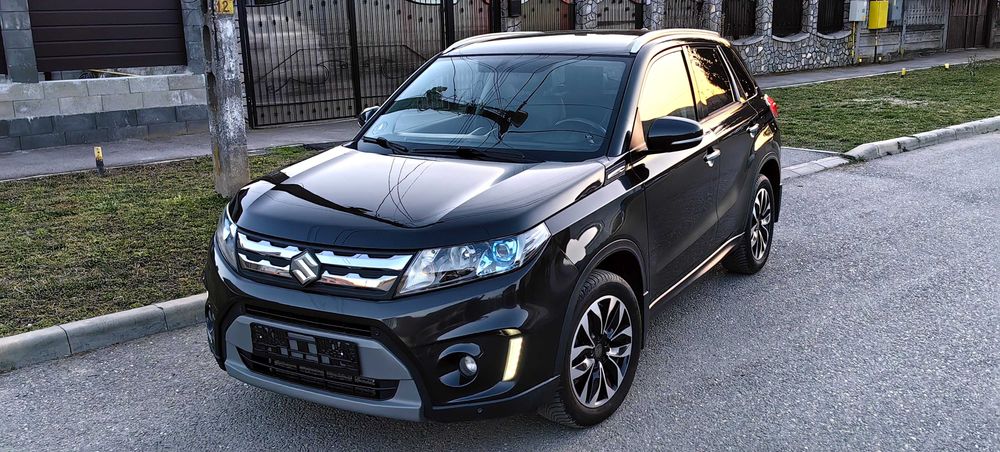 Suzuki Vitara 4x4 / Euro 6 / Piele / Camera / BiXenon / Keyless