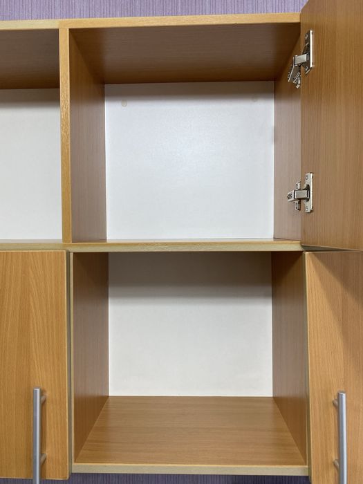 Шкаф подвесной настольный