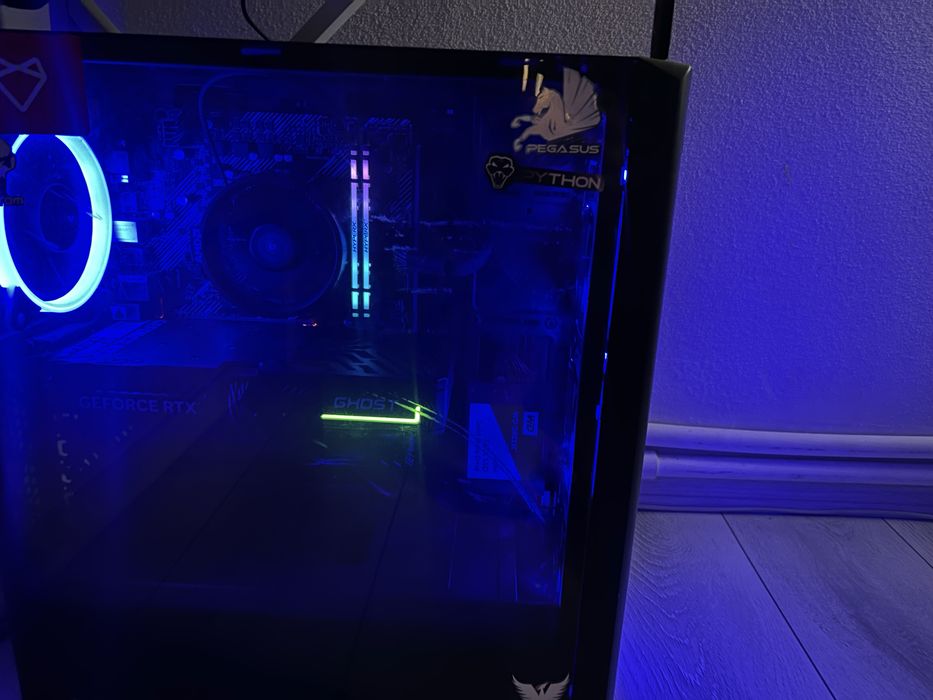 PC Gaming (RTX 5060 8GB, Ryzen 5 5500GT, 16GB RAM) - Rulează orice joc
