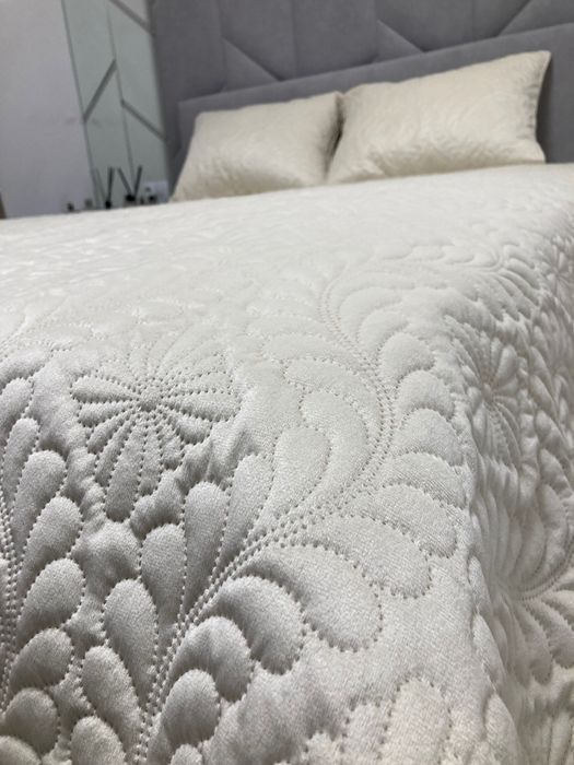 Луксозна кувертюра – нова, висококачествена