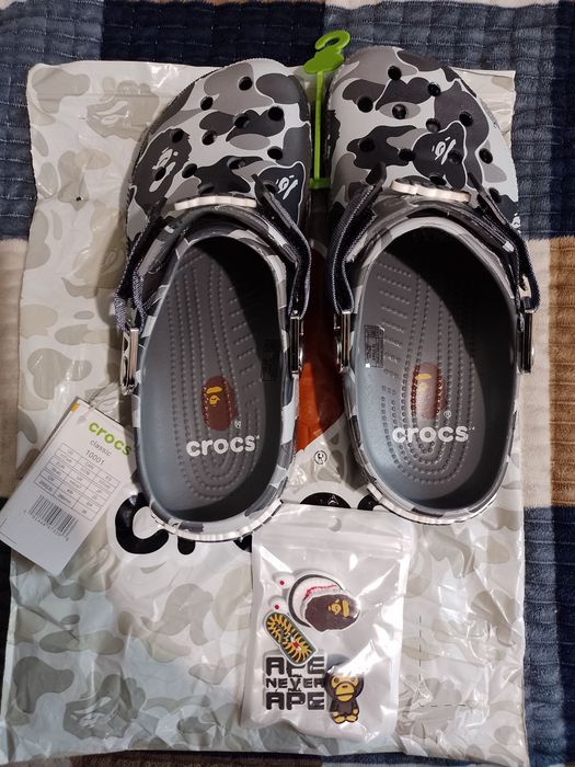 Сабо Crocs x BAPE