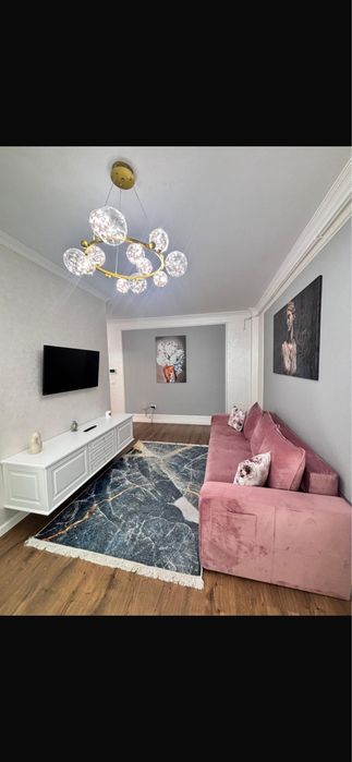 Ofer spre inchiriere apartament 3 camere  Suceava ,zona   Universitatii