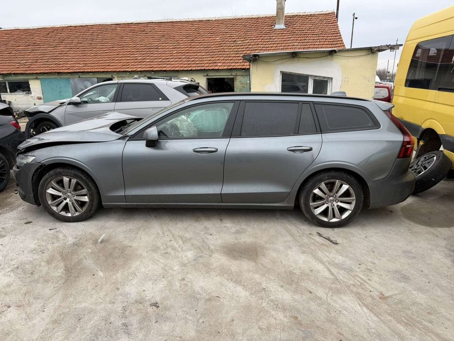 Volvo V60 D3 2.0d 2020г на части