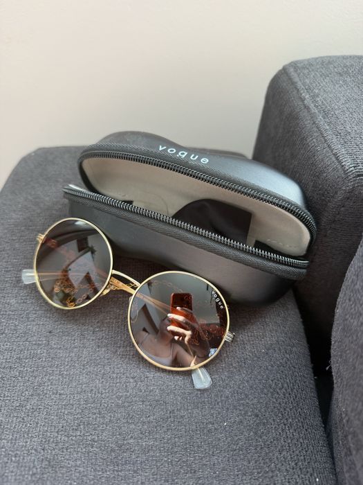 Нови Слънчеви очила Vogue