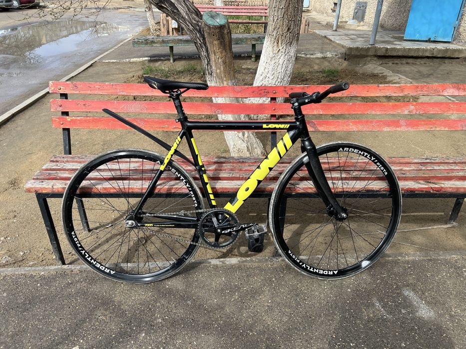 Фикс Low2 черно желтый