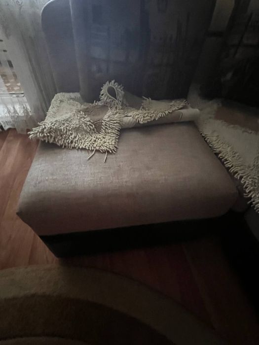 Диван продаю б/у