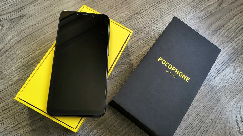 Pocophone F1 by Xiaomi 6/64GB