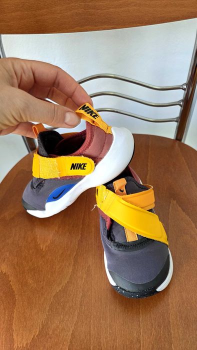 Nike multicolor masura 26
