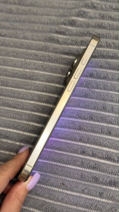 Iphone 16 pro max esim
