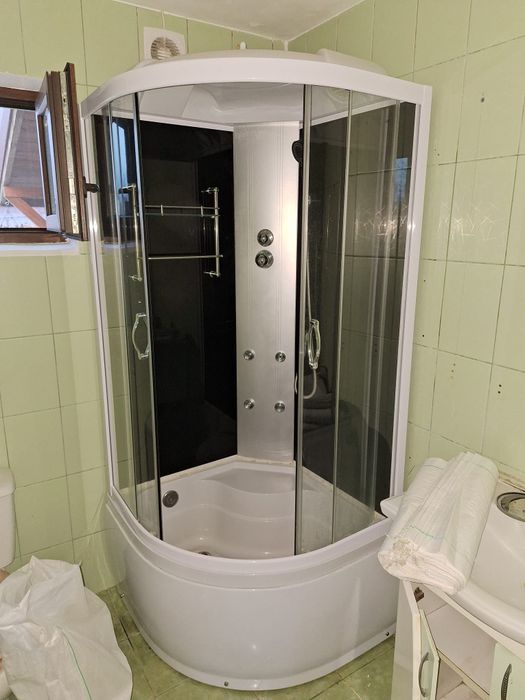 Vând cabina de, duș cu cădiță.