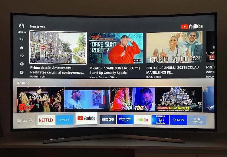 Smart tv samsung curbat 4k de 140 cm