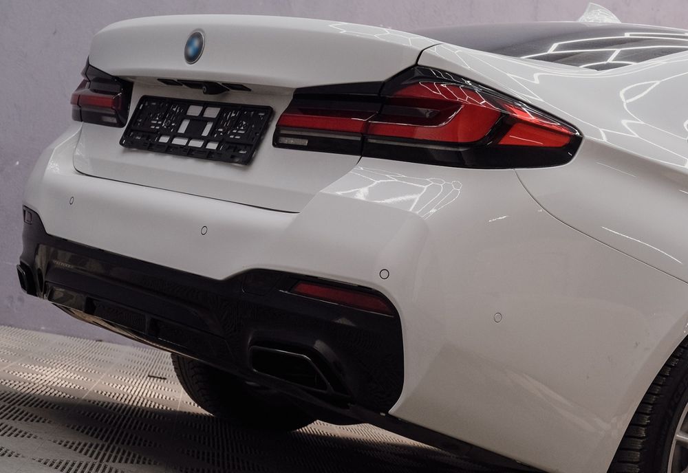 G30 LCI Mtech пакет фарове стопове предна броня задна жалузи бъбреци