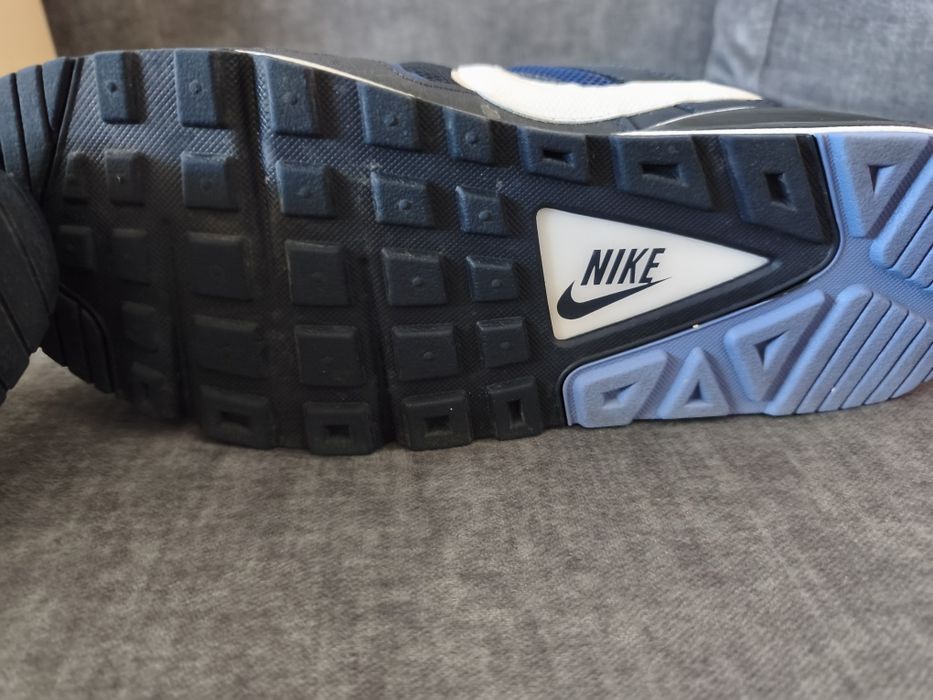 Маратонки Nike Air Max Command