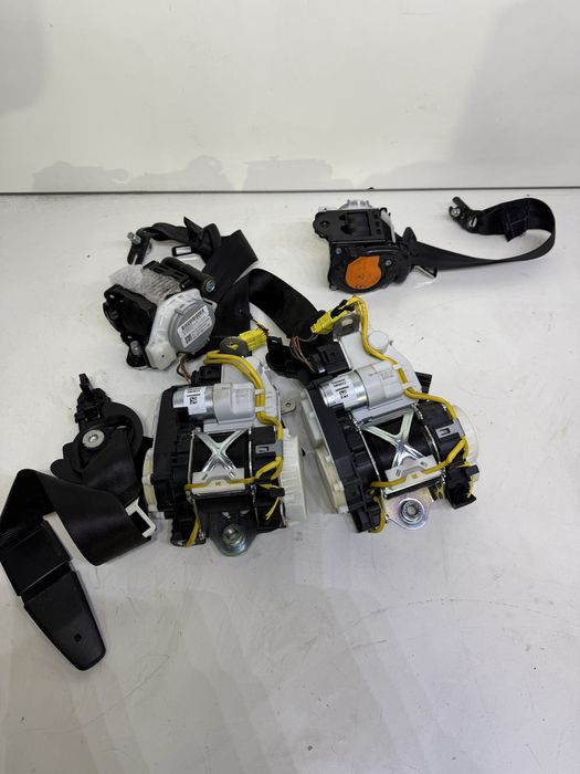 Предпазни колани колан с затягане 34090806B за audi a7 C7 / A6 C7